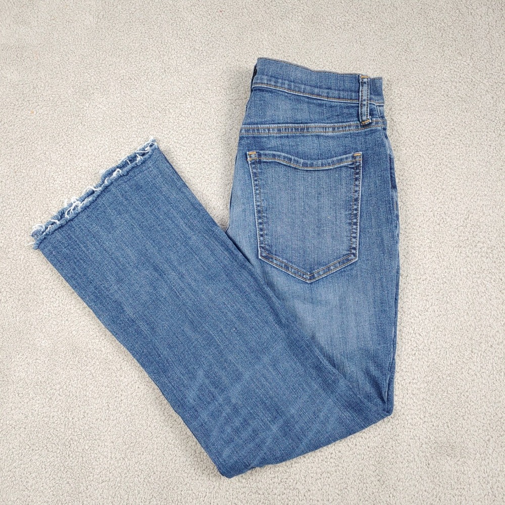 Banana Republic Curvy Cropped Bootcut - Women 27x24.5 Medium Wash Raw Hem Jeans